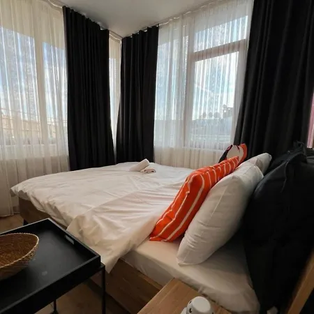 Comelivego Cihangir 42 3* Istanbul