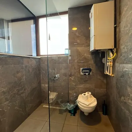 Comelivego Cihangir 42 ホテル